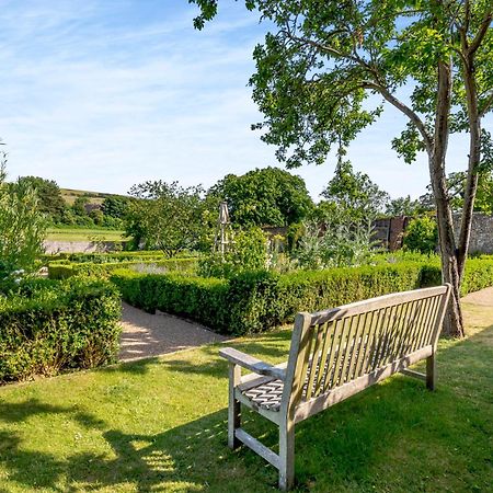 The Garden Room Истбурн Экстерьер фото